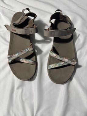Teva Verra Sandals – Suri Taupe Multi | Women’s Size 10 Hiking Camping Travel